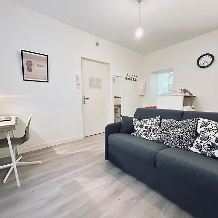 Duruy D Confort Proche Piscine Et Patinoire 아파트